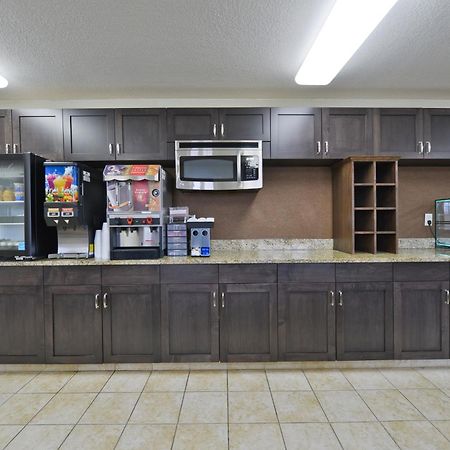 Americas Best Value Inn And Suites Bismarck Restaurang bild